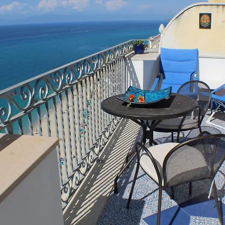 Seafront Apartmnet In Near The Sea Apartment *